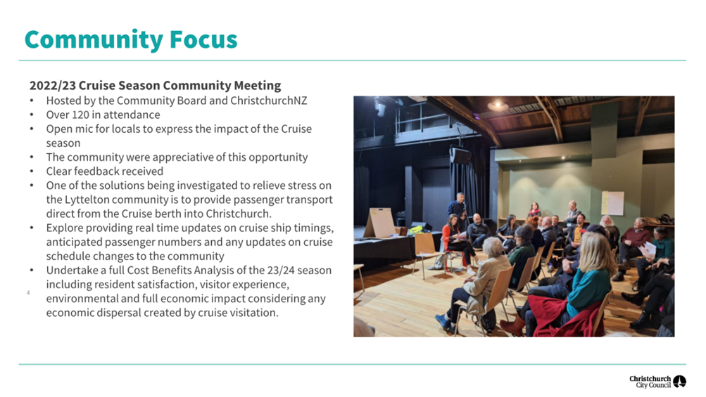 A group of people in a meeting

Description automatically generated