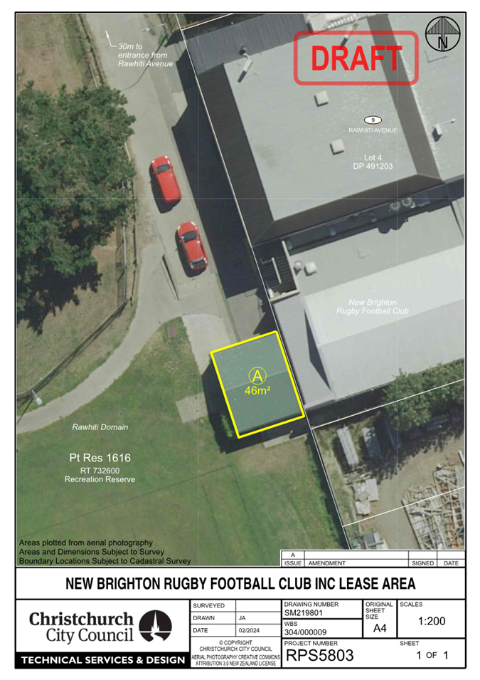 An aerial view of a building

Description automatically generated