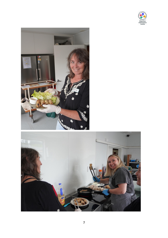 A person holding a tray of food

AI-generated content may be incorrect.
