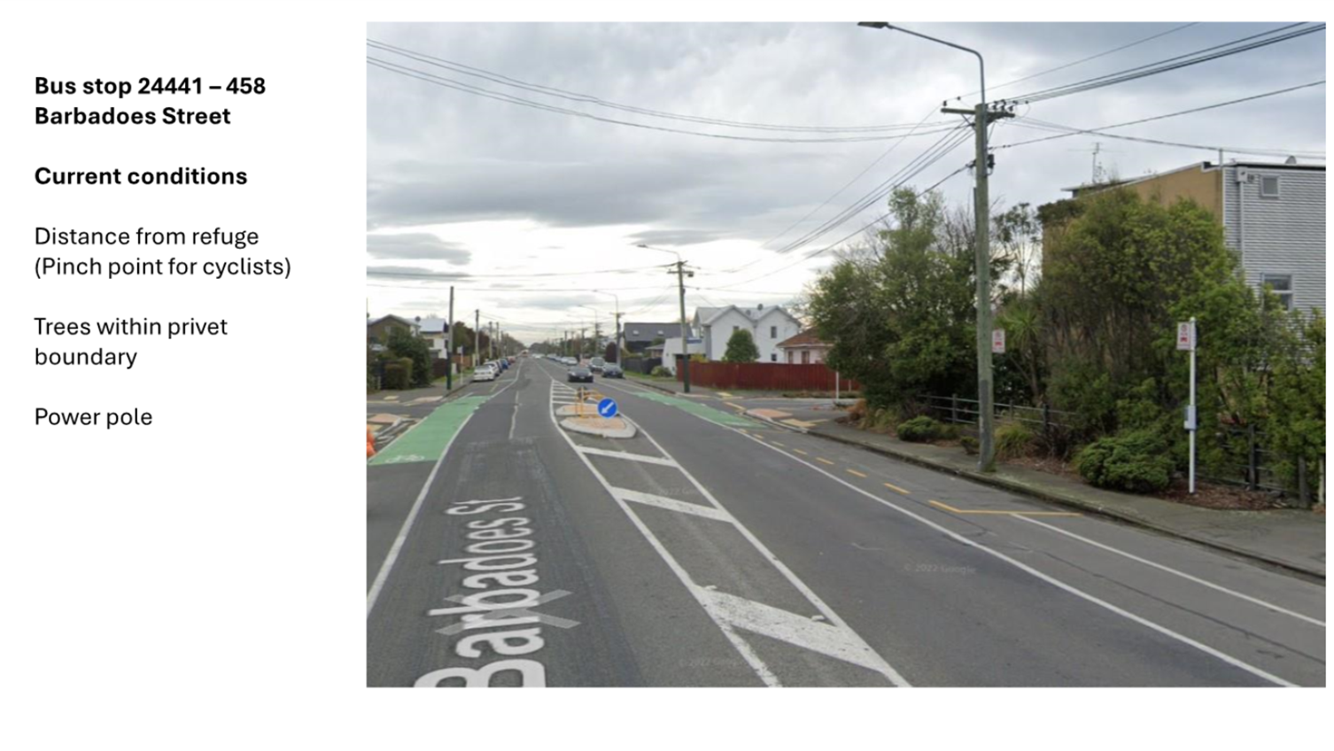 A road with a sign on it

AI-generated content may be incorrect.