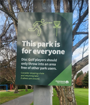 A sign on a pole

AI-generated content may be incorrect.